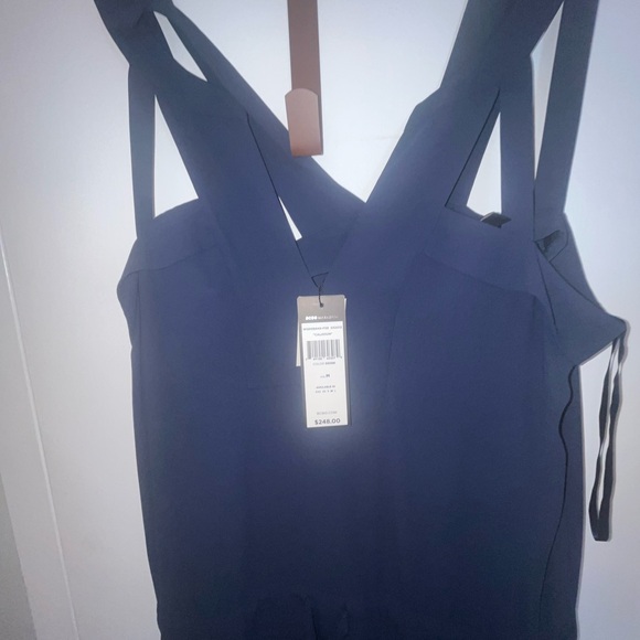 BCBG MAXARIA Calhoun Woman’s navy blue Haltertop Jumpsuit.Size Medium. NWT - Picture 4 of 16
